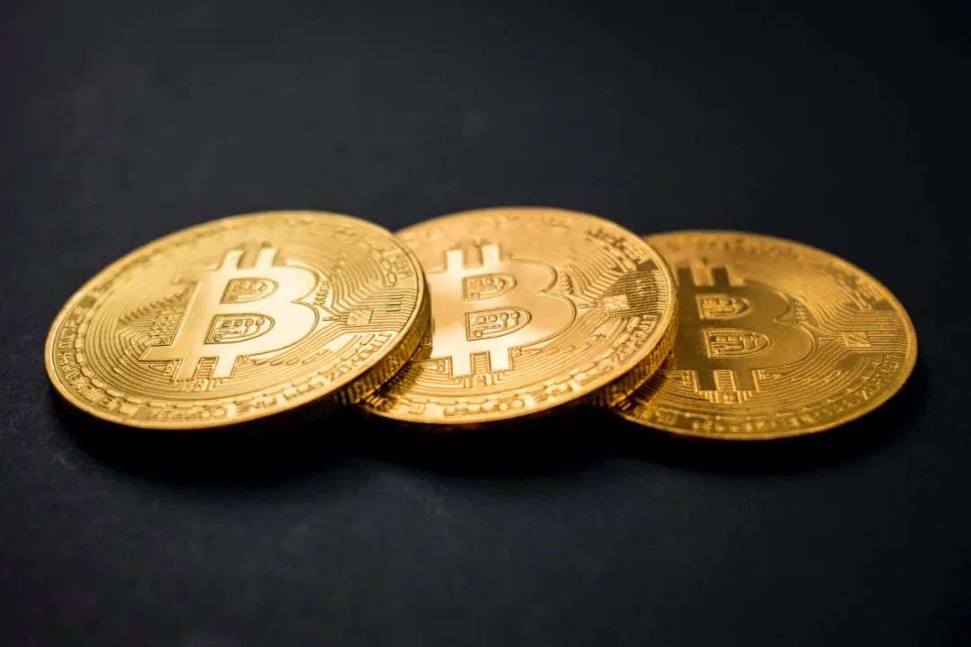 比特币九万(比特币900元)