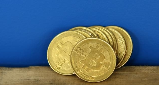 ft币比特币(ft是哪个国家的货币)