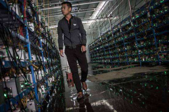 最早的比特币怎么挖出来的(最早期的比特币是如何交易的)