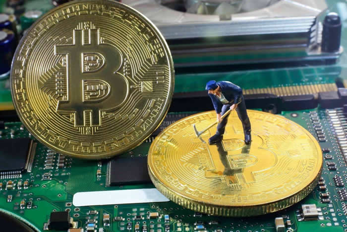 一定要拥有一个比特币嘛(我有1万个比特币能套现吗)