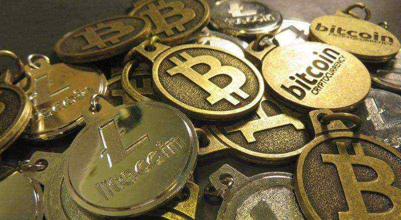 挖比特币一个月赚几十万(挖比特币一个月赚几十万元)